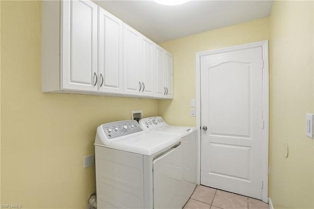 3622 NE 18th PL, Cape Coral, FL 33909