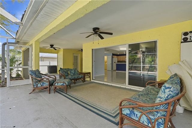 3622 NE 18th PL, Cape Coral, FL 33909