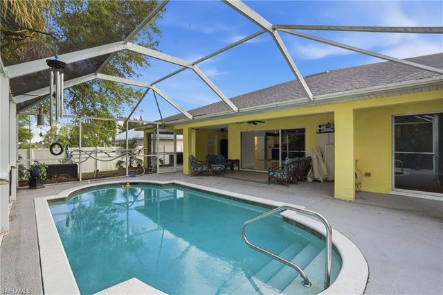 3622 NE 18th PL, Cape Coral, FL 33909