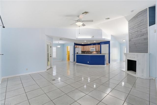 3622 NE 18th PL, Cape Coral, FL 33909