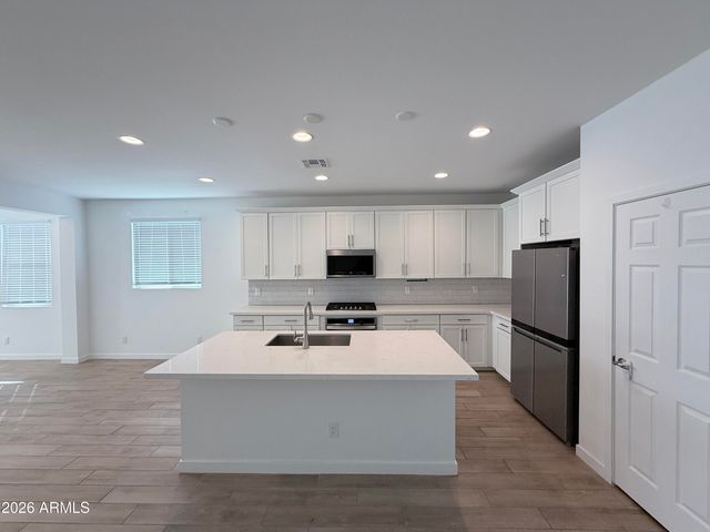 4323 W Palace Station Road, New River, AZ 85087