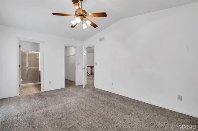 950 Du Pre Circle, St Peters, MO 63376