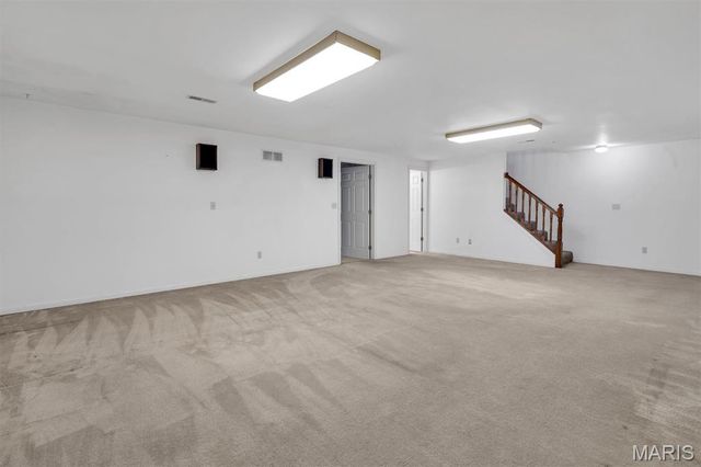 950 Du Pre Circle, St Peters, MO 63376