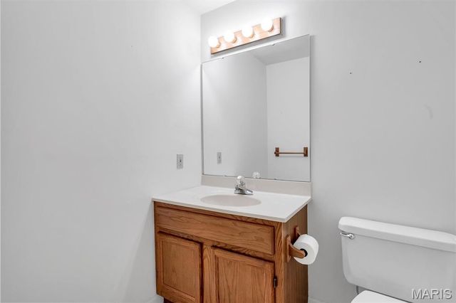 950 Du Pre Circle, St Peters, MO 63376
