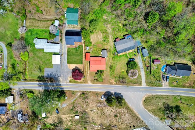 522 Old Us 70 Highway W, Old Fort, NC 28762