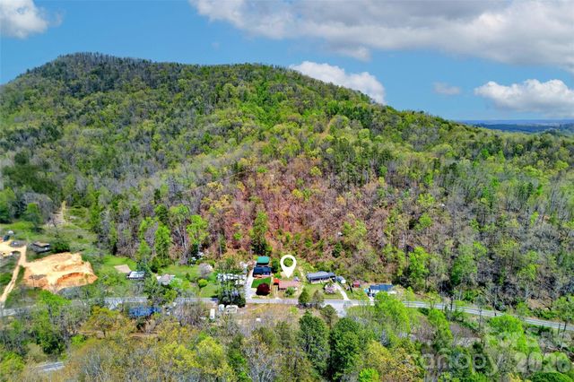 522 Old Us 70 Highway W, Old Fort, NC 28762