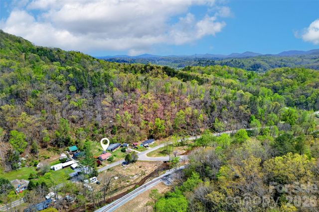 522 Old Us 70 Highway W, Old Fort, NC 28762