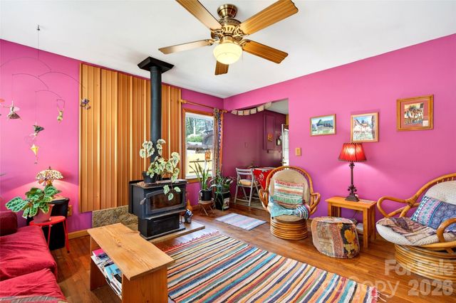 522 Old Us 70 Highway W, Old Fort, NC 28762