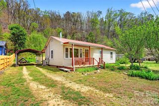 522 Old Us 70 Highway W, Old Fort, NC 28762