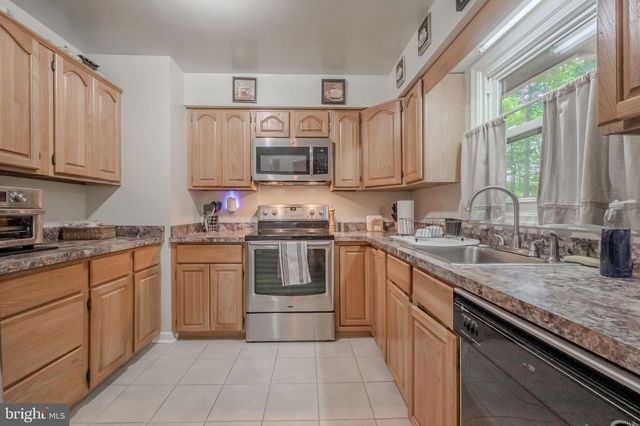 38 OLD CHESTNUT RD, Elkton, MD 21921