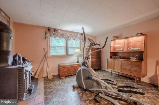 38 OLD CHESTNUT RD, Elkton, MD 21921