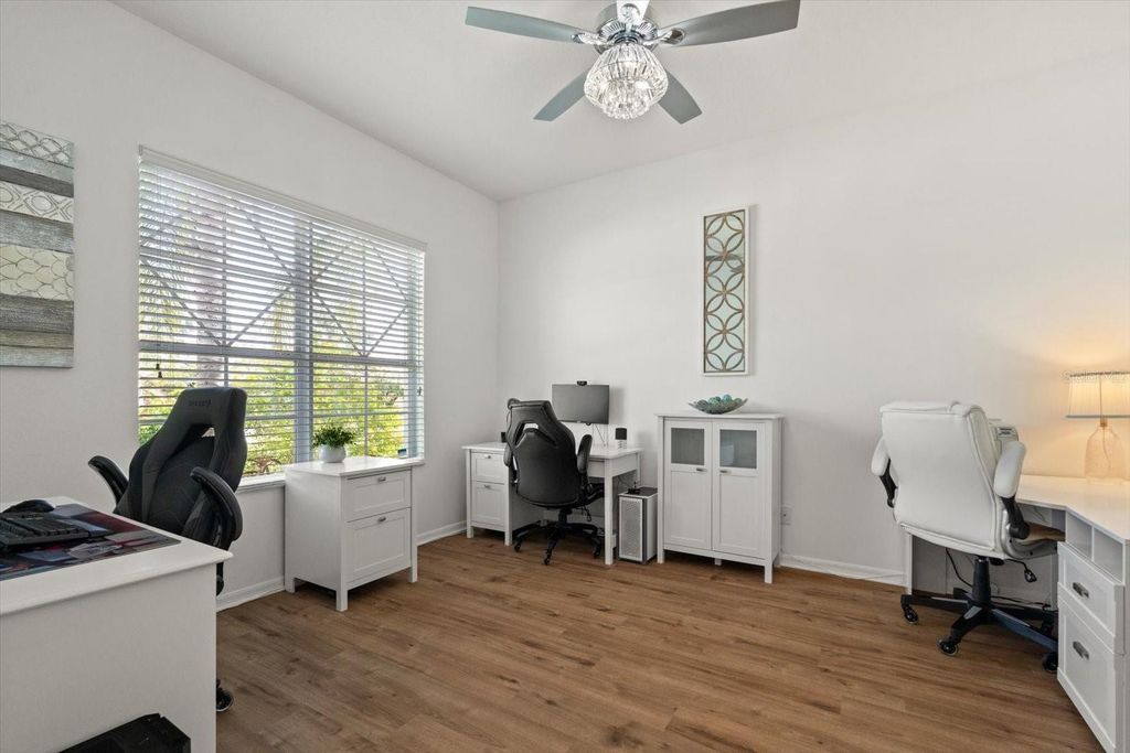 Image 9 of property listing at 5405 120TH AVENUE E, Parrish, FL 34219