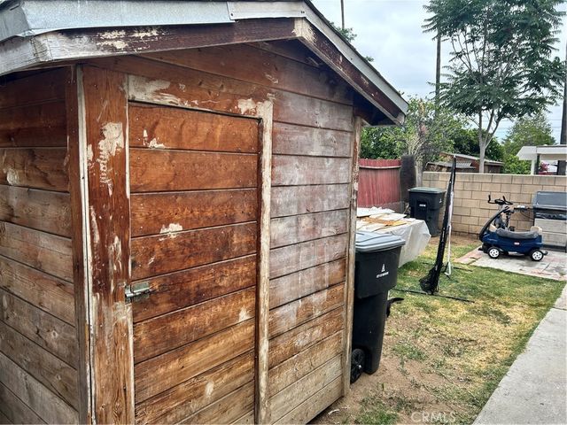 2162 5th Street, Riverside, CA 92507
