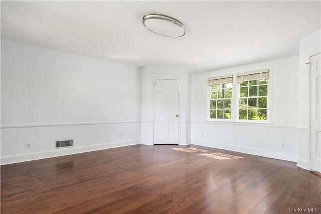 11 SUNSET Lane, Rye, NY 10580