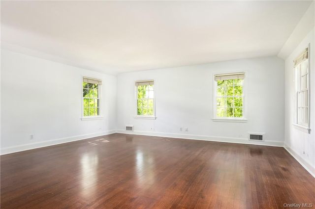 11 SUNSET Lane, Rye, NY 10580