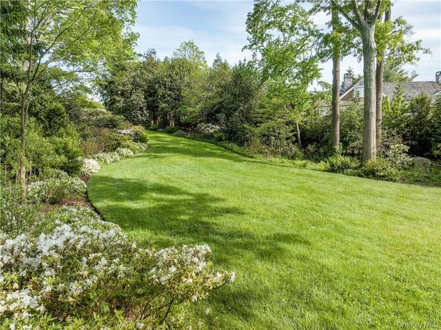 11 SUNSET Lane, Rye, NY 10580