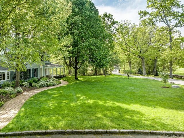 11 SUNSET Lane, Rye, NY 10580