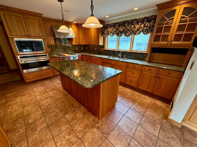 155 Upper Plain, Bradford, VT 05033