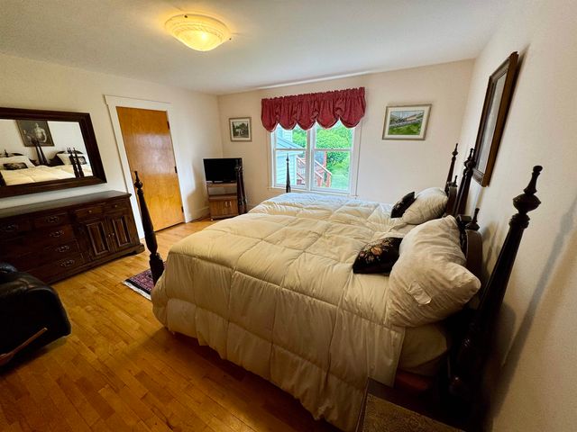 155 Upper Plain, Bradford, VT 05033