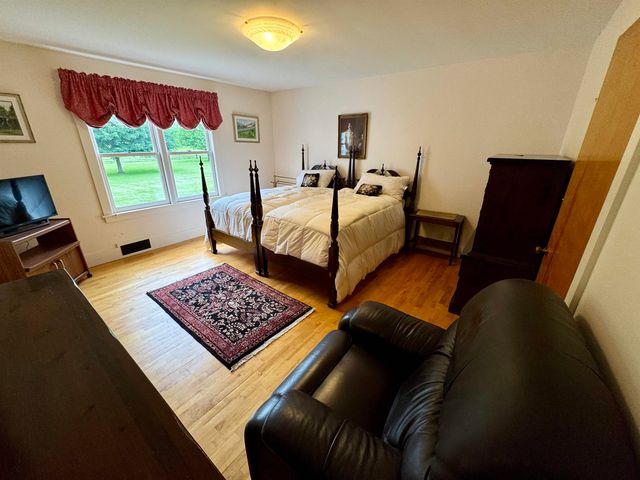 155 Upper Plain, Bradford, VT 05033