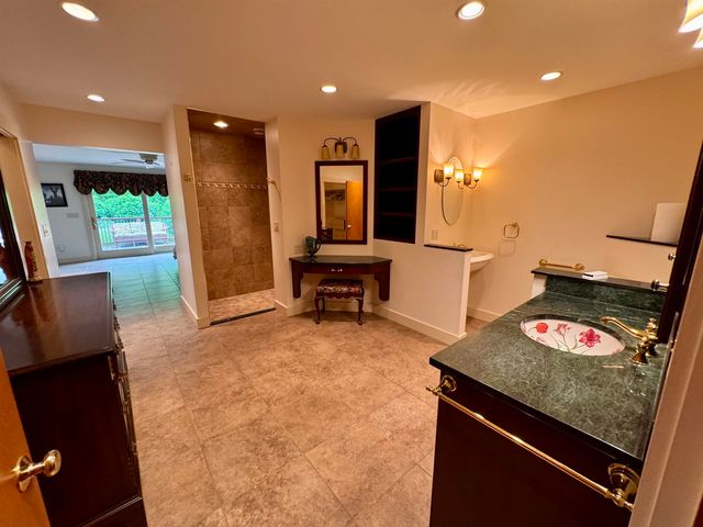 155 Upper Plain, Bradford, VT 05033