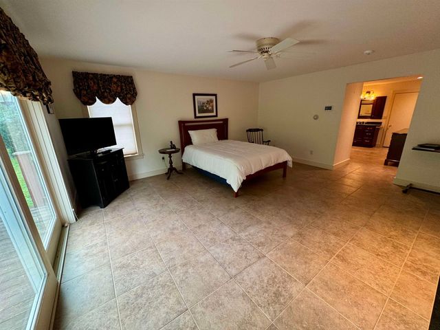 155 Upper Plain, Bradford, VT 05033