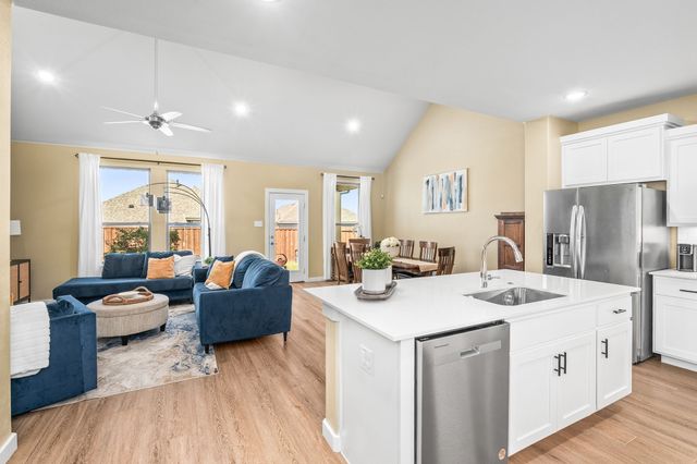 4017 Mapleleaf Pass, Melissa, TX 75454