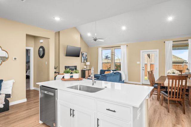 4017 Mapleleaf Pass, Melissa, TX 75454