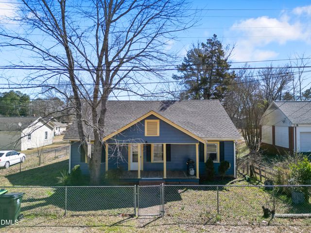 805 S 11th Street, Lillington, NC 27546