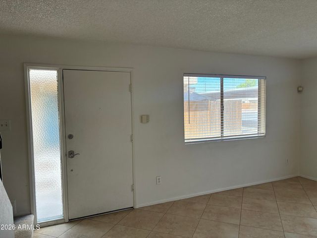6009 W TOWNLEY Avenue, Glendale, AZ 85302