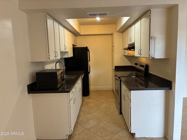 6009 W TOWNLEY Avenue, Glendale, AZ 85302