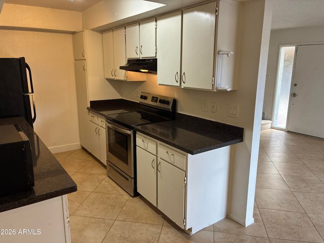 6009 W TOWNLEY Avenue, Glendale, AZ 85302