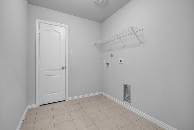 285 Road 66121, Dayton, TX 77535