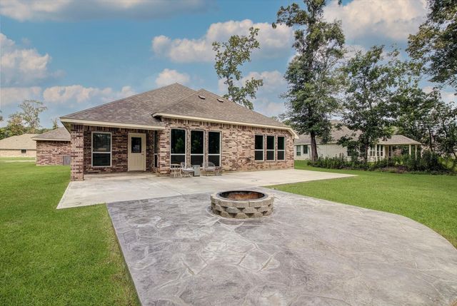 285 Road 66121, Dayton, TX 77535