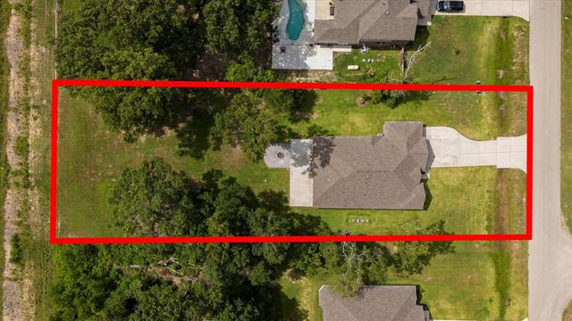 285 Road 66121, Dayton, TX 77535