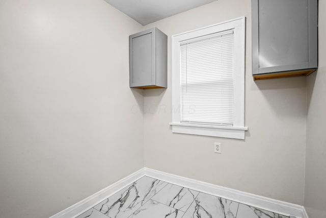 1184 E 18th Avenue, Columbus, OH 43211