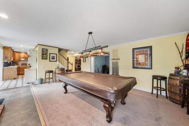 47 Nottingham Road, Raymond, NH 03077