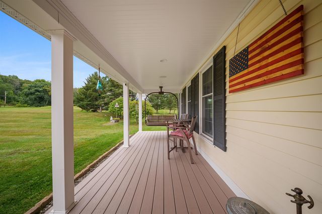 47 Nottingham Road, Raymond, NH 03077