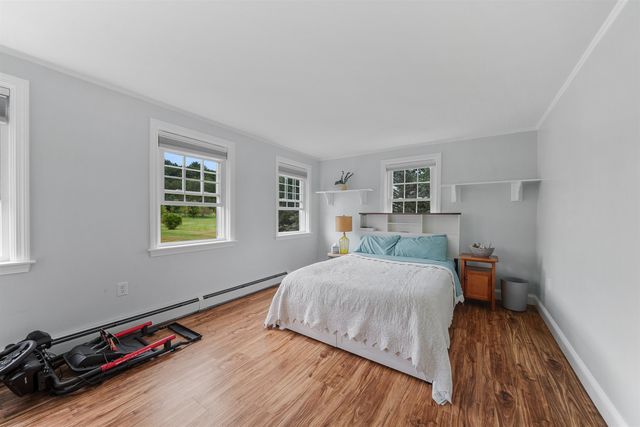 47 Nottingham Road, Raymond, NH 03077