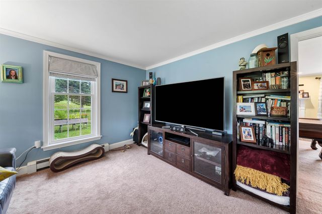 47 Nottingham Road, Raymond, NH 03077