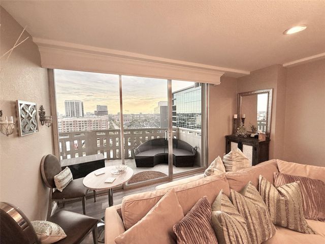2016 Main Street 1022, Houston, TX 77002