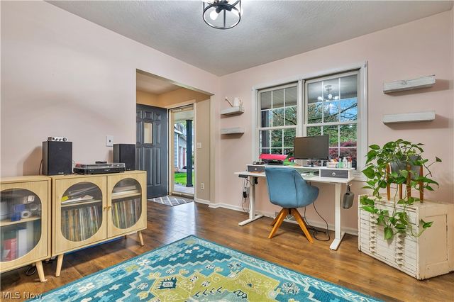 12219 Chestnut Street NW, Canal Fulton, OH 44614