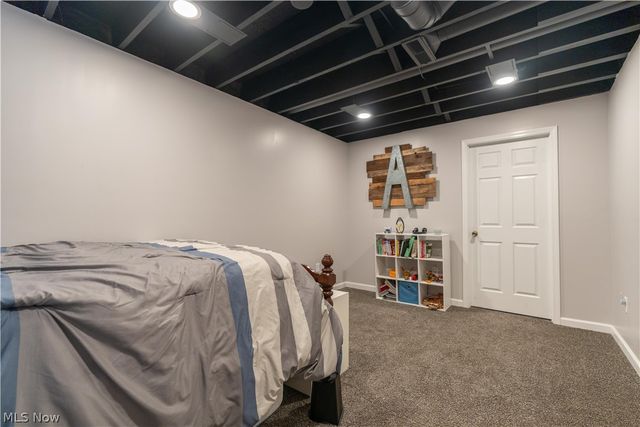12219 Chestnut Street NW, Canal Fulton, OH 44614