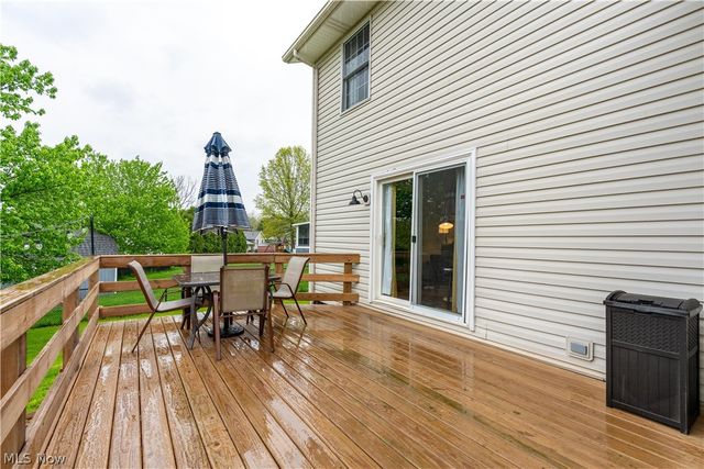 12219 Chestnut Street NW, Canal Fulton, OH 44614