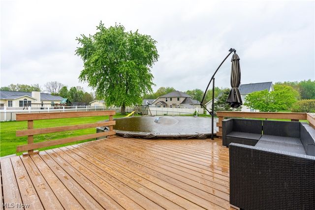 12219 Chestnut Street NW, Canal Fulton, OH 44614