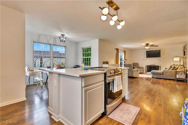 12219 Chestnut Street NW, Canal Fulton, OH 44614