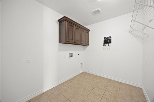 528 Hubbard Circle, Nevada, TX 75173