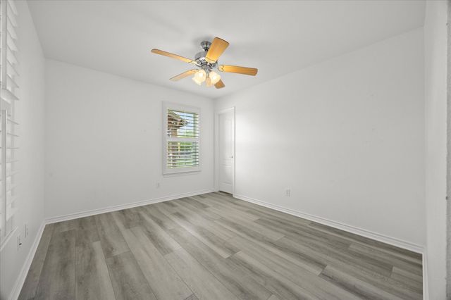 528 Hubbard Circle, Nevada, TX 75173