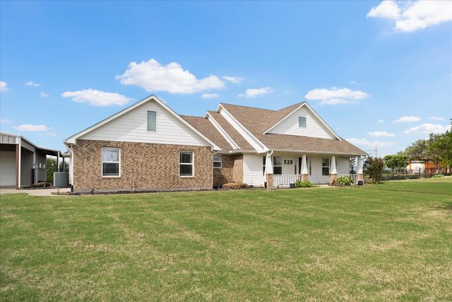 528 Hubbard Circle, Nevada, TX 75173
