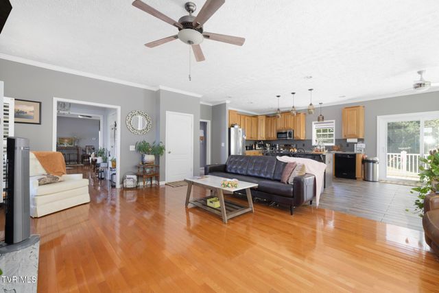 112 Hoyle Fender Road, Jonesborough, TN 37659